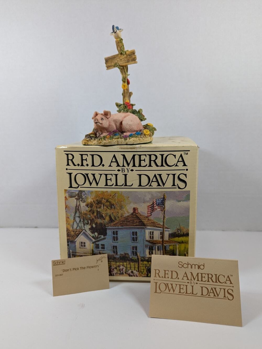 "Don't Pick the Flowers" Figurine by Lowell Davis Vintage IOB